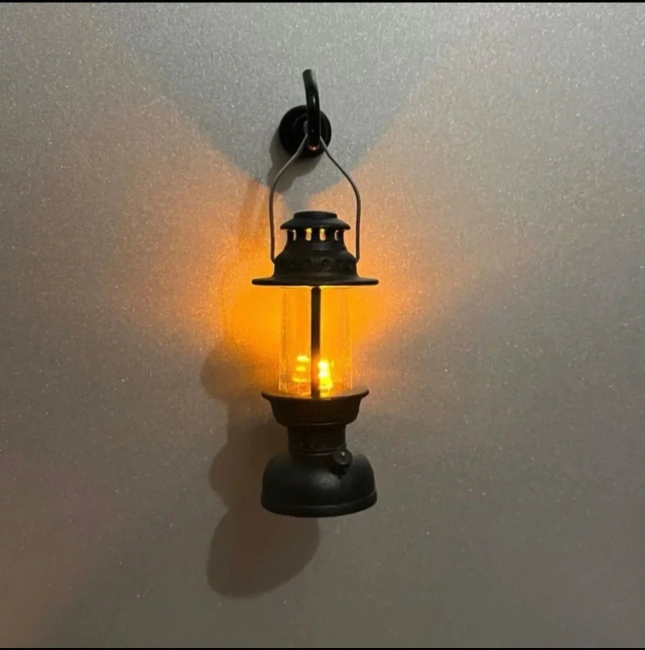 Miniature Christmas Scene Fridge Magnet with Glowing Fireplace And Cat Design Home Decor Ornament for Festive Atmosphere